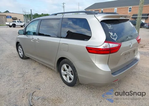 2015 Toyota Sienna Le from USA, damaged, VIN 5TDKK3DC8FS545085